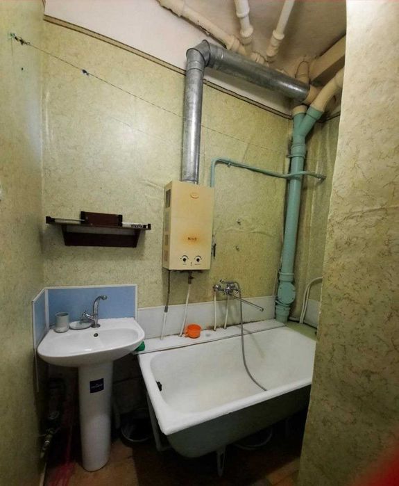 Hg8 Экс. продам 2 комнатную квартиру м.Холодная гора