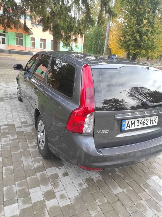 Продам VOLVO V 50