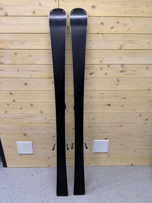 Narty Volkl Flair 72 151cm N103