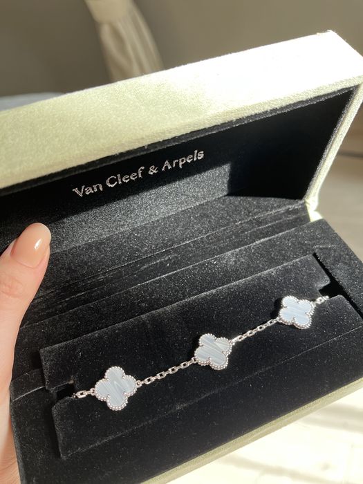 Van Cleef bracelet premium