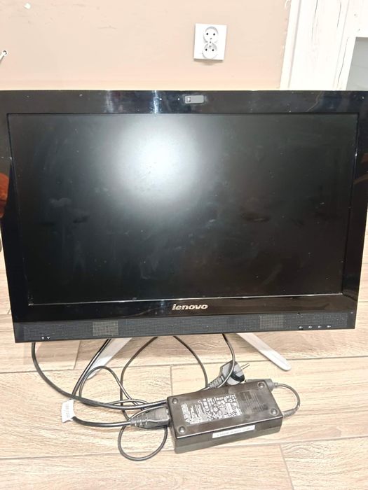 Komputer aio Lenovo