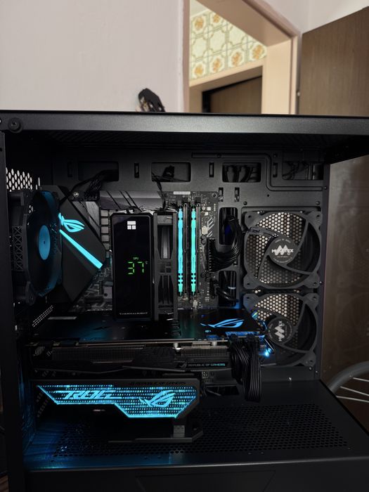 Материнська плата ASUS ROG STRIX B365-F GAMING