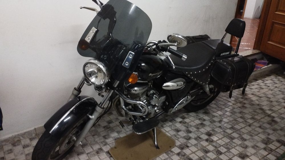 Keeway Superlight 125