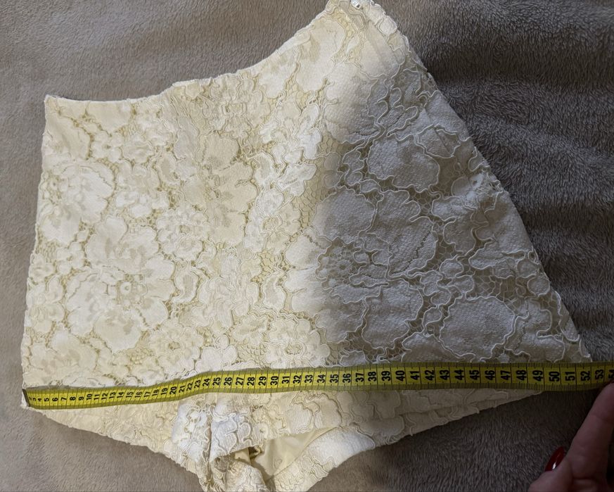 Шорти молочні кружевні Topshop (S\M)