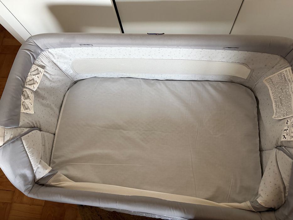 Next to me como novo