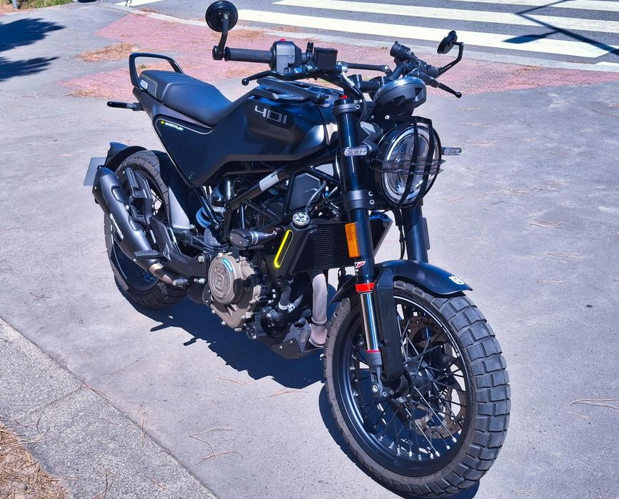 Husqvarna Svartpilen 401