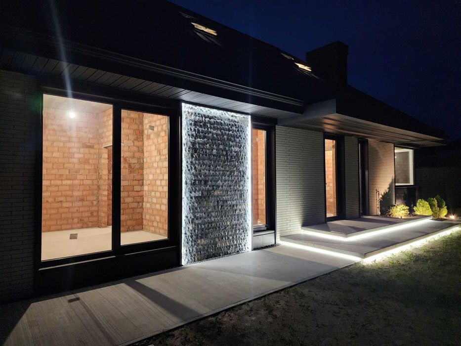 Від забудовника! Продам будинок, газ, світло, вода. Телефонуйте.