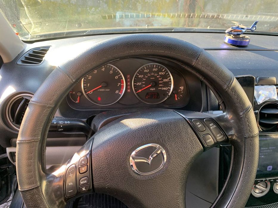 Мазда 6 2003года 2.3газ- бензин