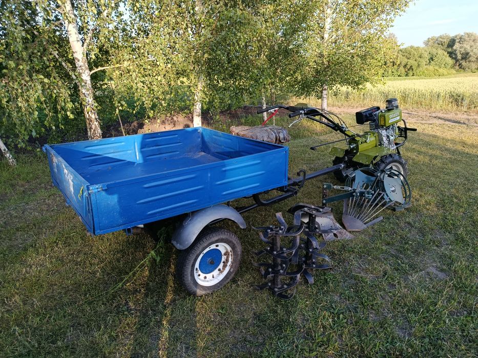 Продам мотоблок дозер
