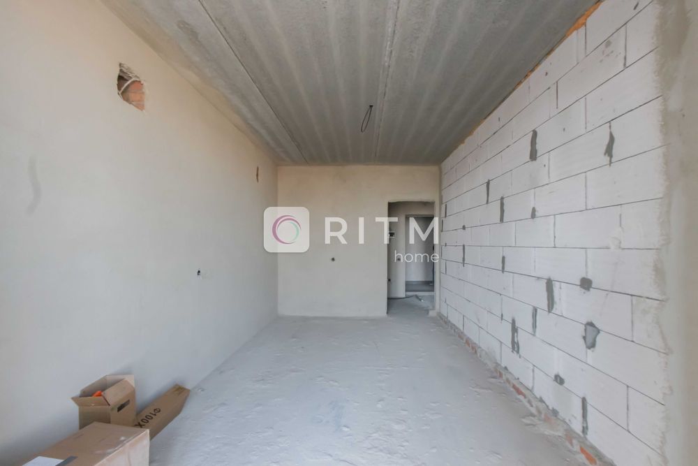 Продаж 1-кімнатної квартири у ЖК "Атлант"