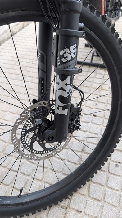 KTM Kapoho LTD ABS · Bosch CX 750Wh · Fox 36 · Mullet · Tam. L