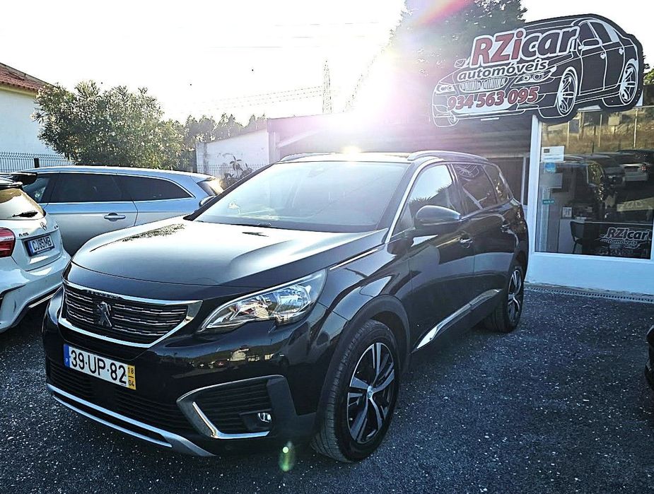 Peugeot 5008 1.5 BlueHDi Allure