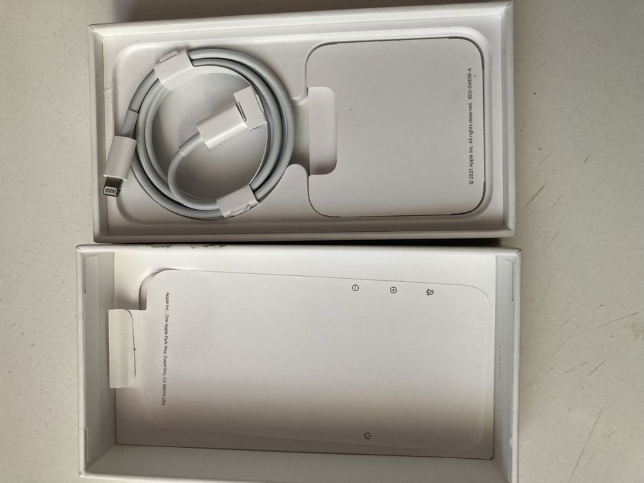 Телефон IPHONE 13 MINI