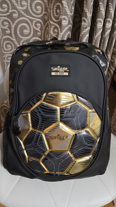 Рюкзак шкільний Smiggle для любителів футболу