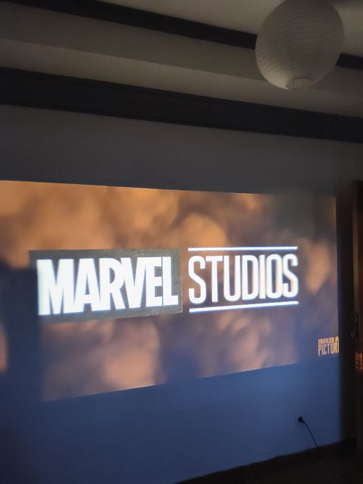 Projetor Android Absolutamente novo com imagem 1080 P incrível