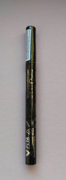 Czarny eyeliner Lamel