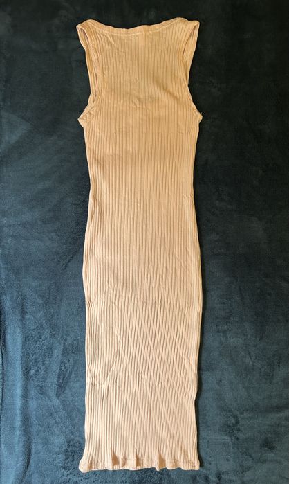 Vestido justi midi. Novo