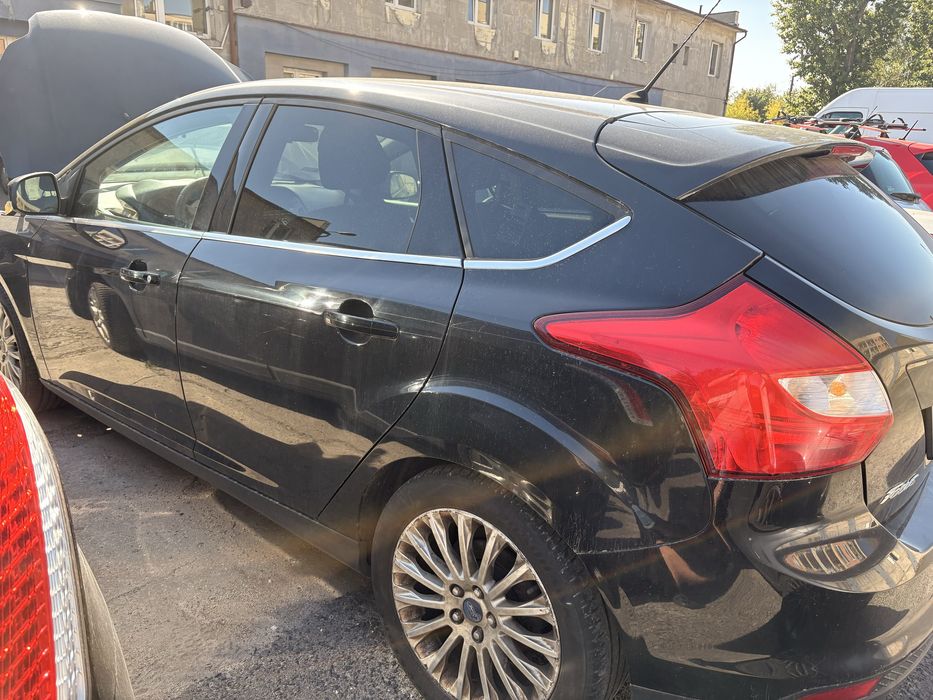 Ford Focus Titanum 1.0 EcoBoost 2012r Uszkodzony