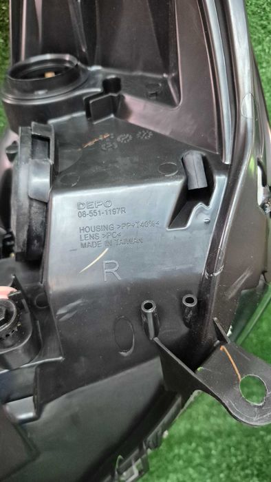 Otica Farol Frente Direito Renault Clio IV 2013 a 2019 Ref. 551-1197RMLEMN2 DEPO - NOVO