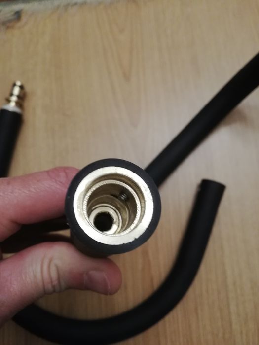 Duas bichas de torneira grohe
