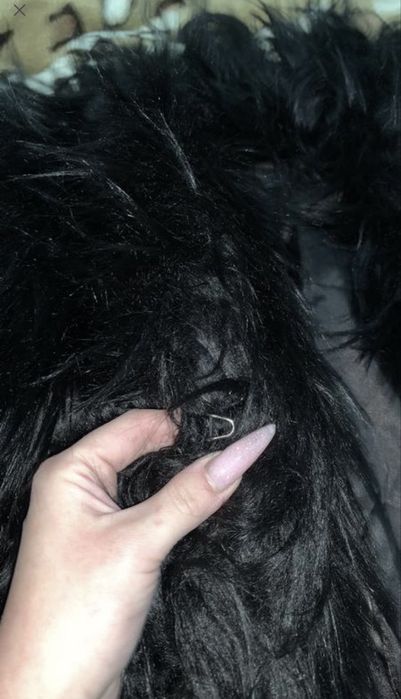 черная шуба полушубок из эко меха под ламу prettylittlething размер м