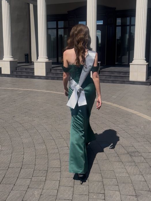 Випускне/вечірнє плаття