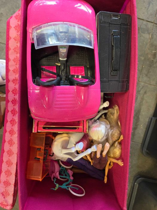 Domek dla Barbie plus akcesoria
