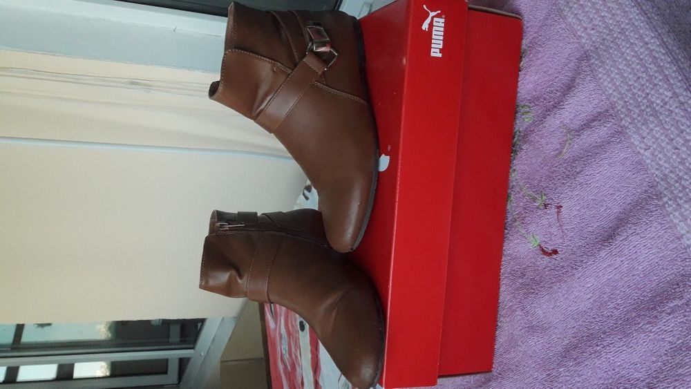 Ботинки. Продам обувь. Полусапожки. Сапоги. 36 рр