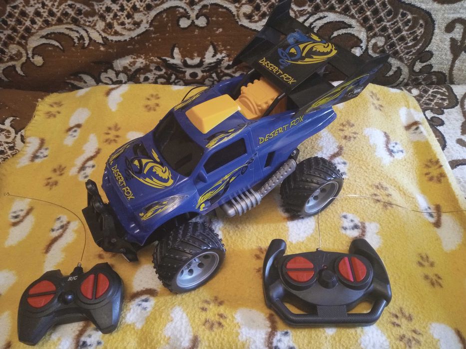 Samochód sterowany na baterie