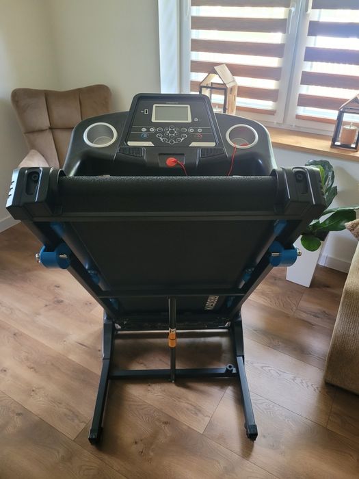 Bieżnia Urbogym v520m