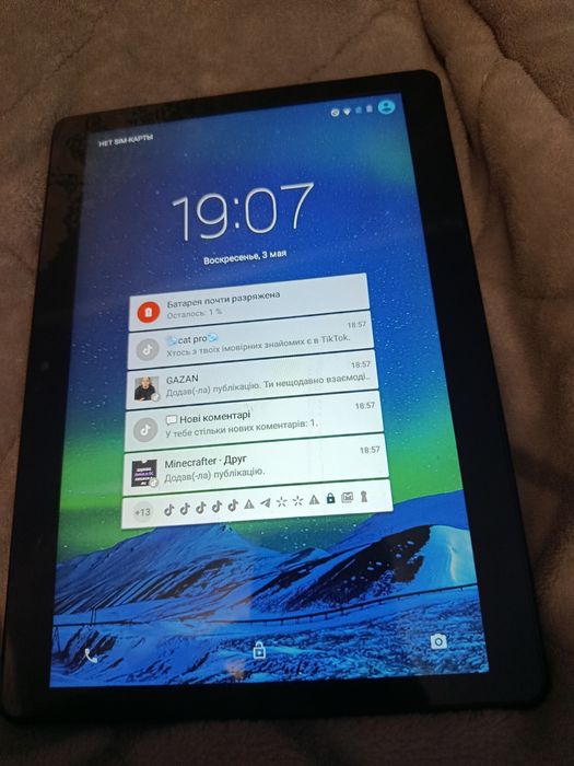 Продам планшет Android z40 2021 .