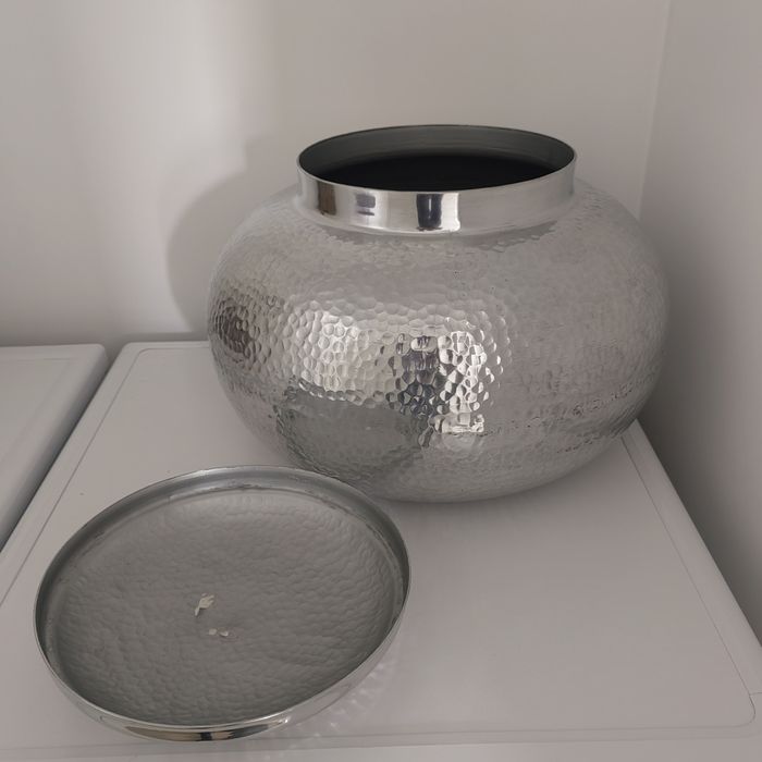 Várias peças decorativas