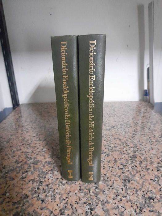 Dicionário Enciclopédico da História de Portugal