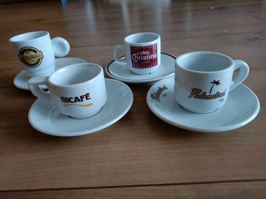 Pack 4 Chávenas de café (várias porcelanas)