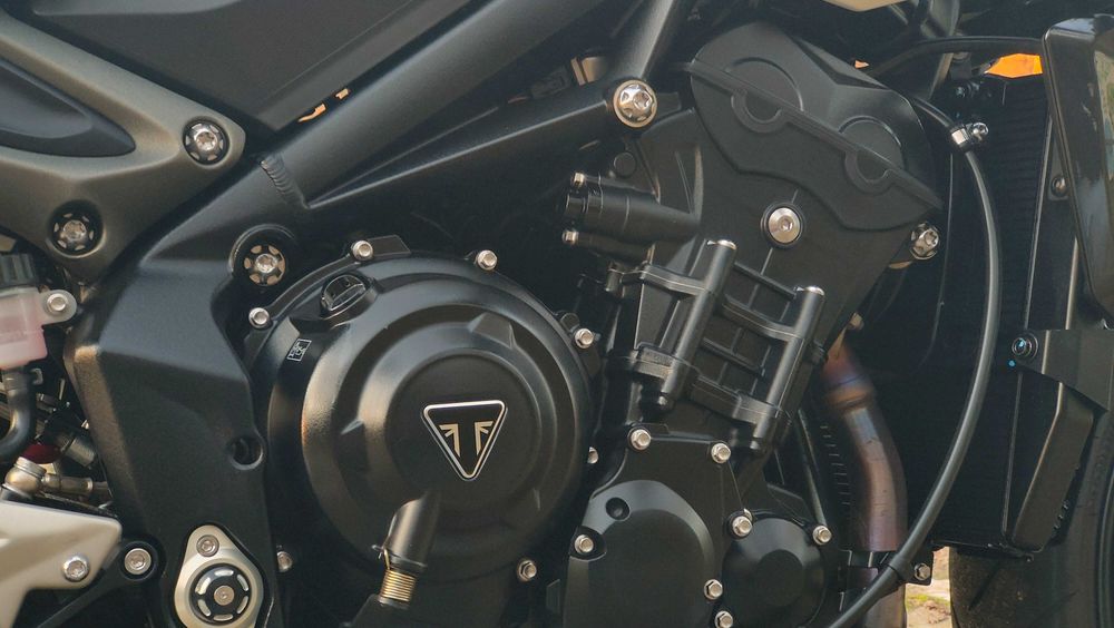 Triumph Street Triple R