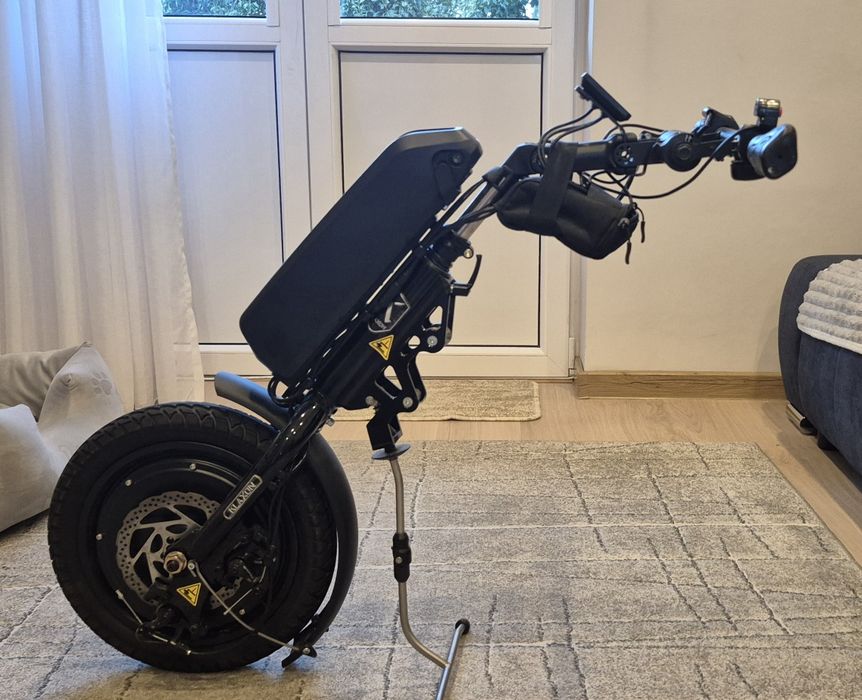 Przystawka elektryczna do wózka manualnego