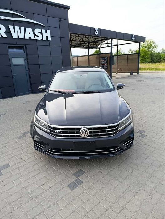 Volkswagen Passat  NMS 2017  R-Line
