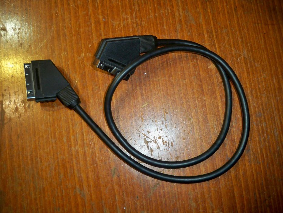 kabel scart eurozłącze, gruby, przesył w stereo