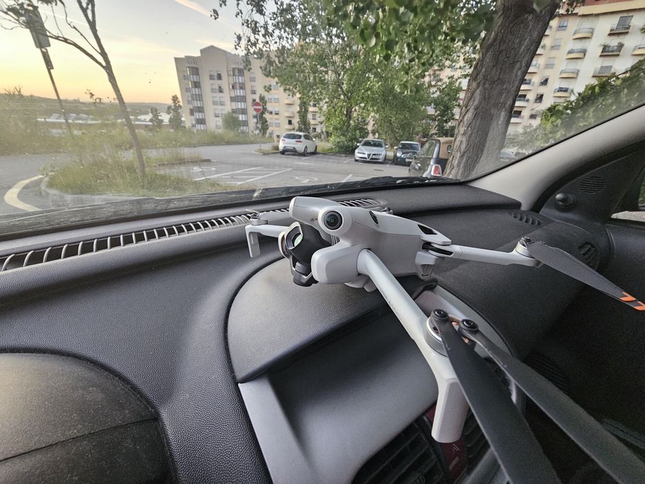 Drone Dji mini 4 pro como novo