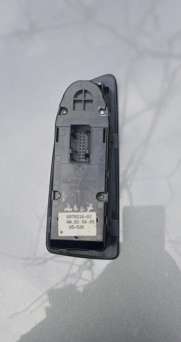 Comando / botão do elevador vidro frente esquerdo Bmw Serie-1 (E87)