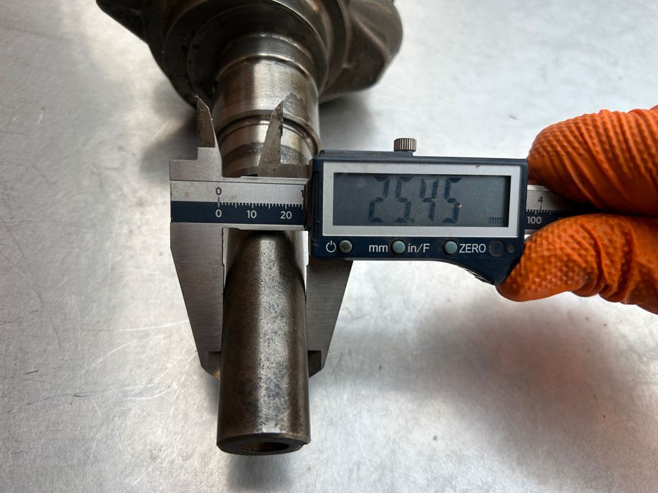 Wał Korbowy Kohler Courage 15KM 17KM 18KM 15-19KM SV590 Twin CAM