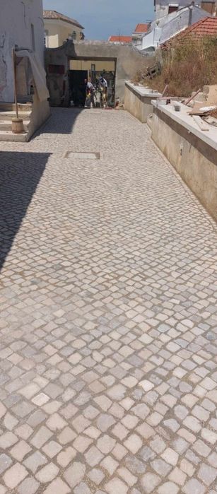 Calçada, pavê, lajetas, grelhas