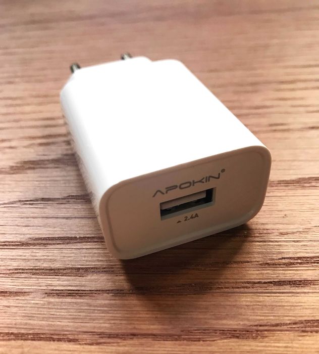 12W USB Power Adapter / 12W Charger for iPad Mini, Air, Pro64550413971713122