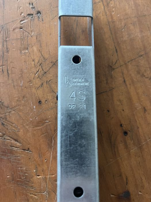 Dobradica para forno