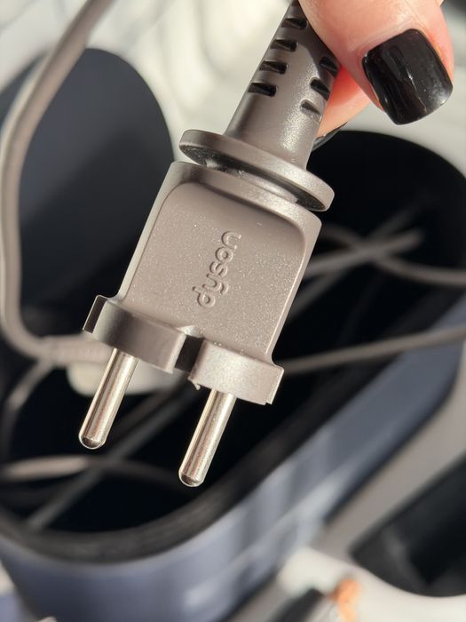 Стайлер Dyson з дифузором