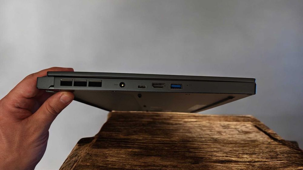 MSI WS66 i9-10980HK/32GB /512Gb/RTX5000MaxQ 16gb/ 15,6" touch