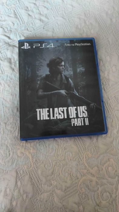 Konsola PS4 PRO stan bardzo dobry