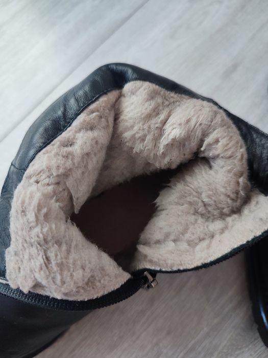 Жіночі черевики шкіра