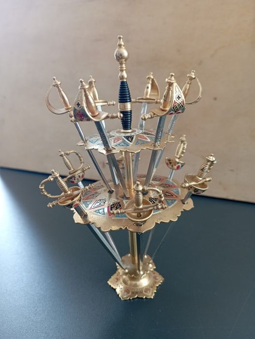 Toledo 12 Espadas de cocktail