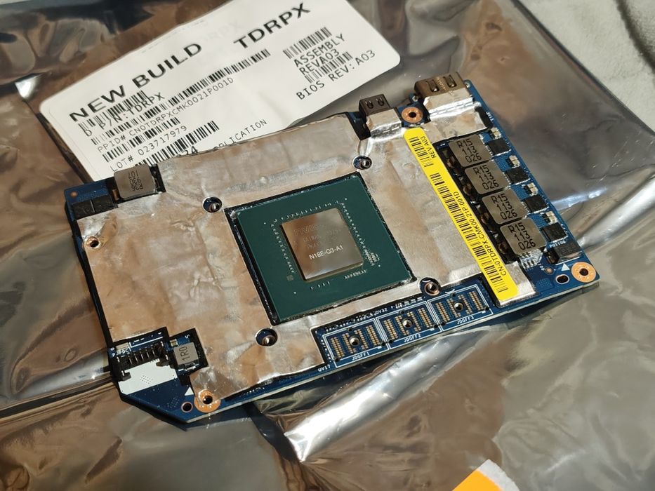 Відеокарта Nvidia Quadro P4200 Dell Precision 7730/7740